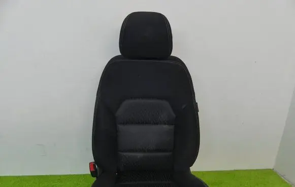 Infiniti QX30 Front driver seat 