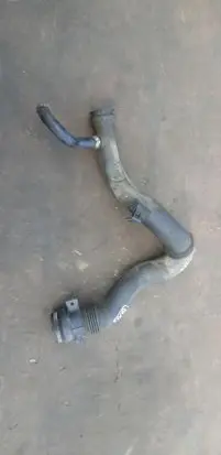 Land Rover Discovery 3 - LR3 Air intake hose/pipe 4619625904