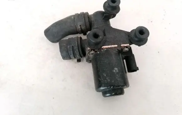 BMW 5 E60 E61 Coolant heater control valve 1147412174 64116920226-02