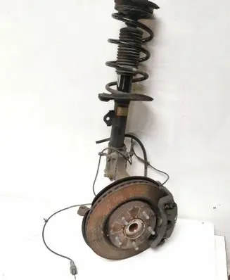 Nissan Juke I F15 Front wheel hub spindle knuckle