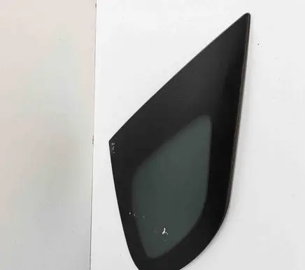 Lexus CT 200H Rear side window 6272076020