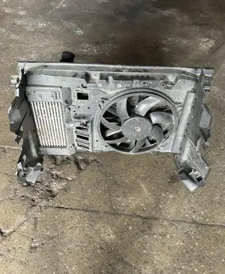 Peugeot Partner Radiator set 