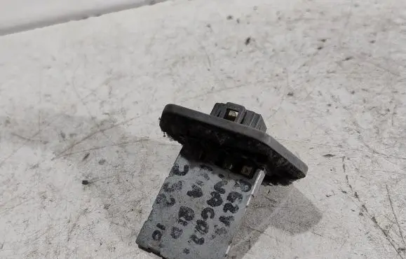 KIA Rio Heater blower motor/fan resistor
