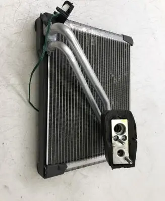 Air conditioning (A/C) radiator (interior)