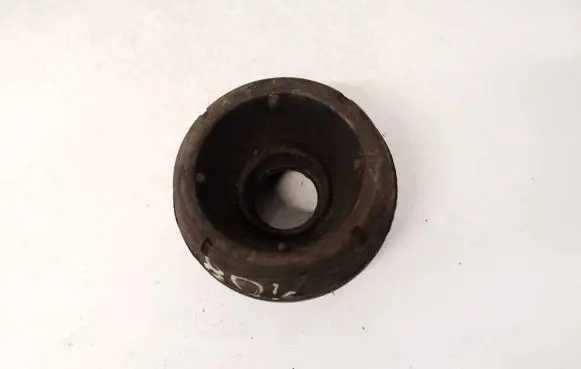 Volkswagen Golf IV Coil spring mount 1j0412331c