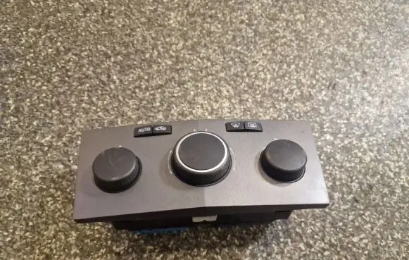 Opel Zafira B Climate control unit 13245114