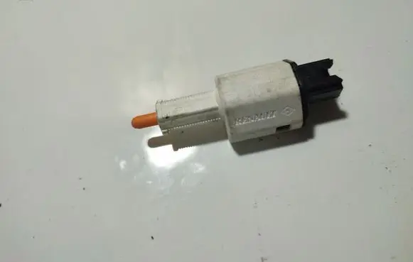 Renault Megane III Brake pedal sensor switch 25320005RA