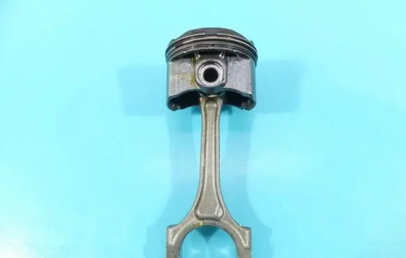 Toyota Auris E180 Piston 1ZR IMPRK1345456