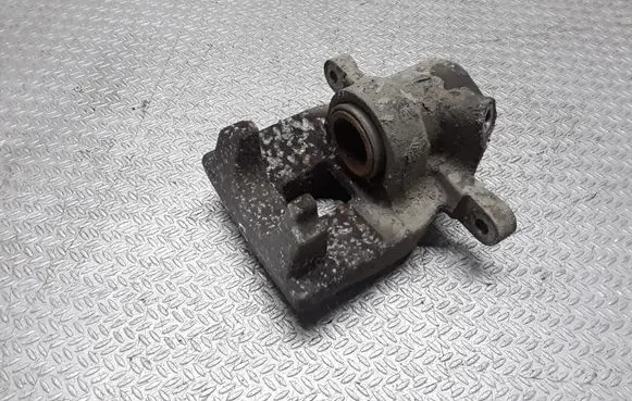 Toyota Verso Rear brake caliper