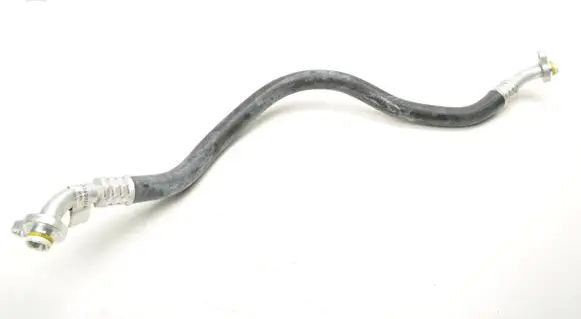 Volvo XC90 Air conditioning (A/C) pipe/hose 32400318