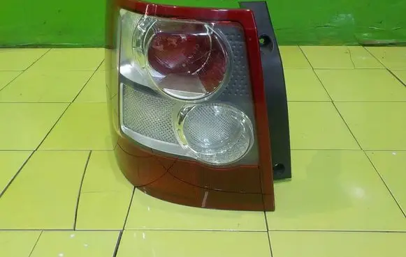 Land Rover Range Rover Sport L320 Rear/tail lights 9H3213405AA