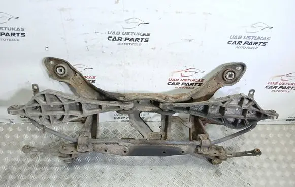 Volvo XC60 Rear subframe 