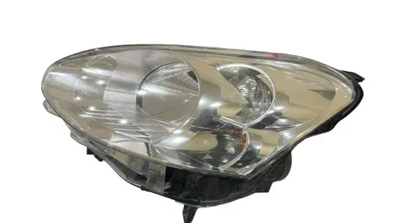 Peugeot Partner Headlight/headlamp 90013220 9677202480