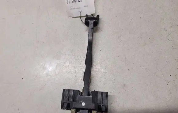 BMW 5 F10 F11 Front door check strap stopper 7182005
