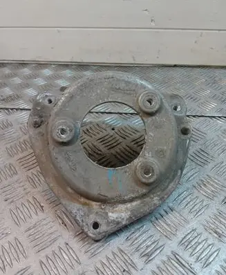 Coil spring mount