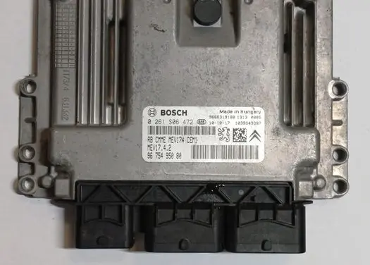Peugeot 3008 I Engine control unit/module 9675495080 0261S06472 MEV1742
