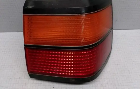 Volkswagen PASSAT B3 Rear/tail lights 357945112 63213 357945112069
