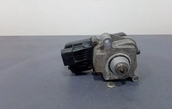 BMW X6 E71 Gearbox transfer box case 7643762