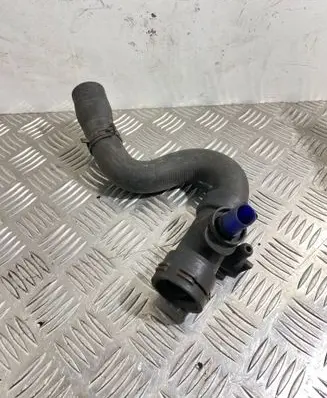 Audi A6 S6 C5 4B Engine coolant pipe/hose 4B0121049D