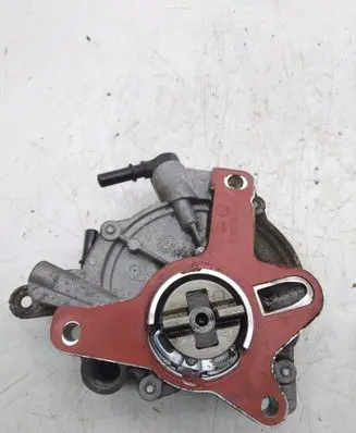 Ford Kuga II Vacuum pump 9673836180