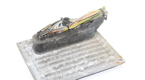 Ford Fiesta Engine control unit/module 6S6112A650FD