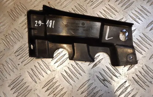 Volkswagen Touran I Other engine bay part 1T0805233A 1T0805233 29181
