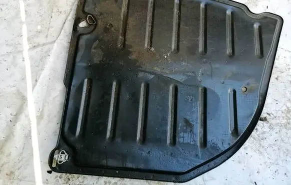 Volkswagen PASSAT B4 Other trunk/boot trim element 