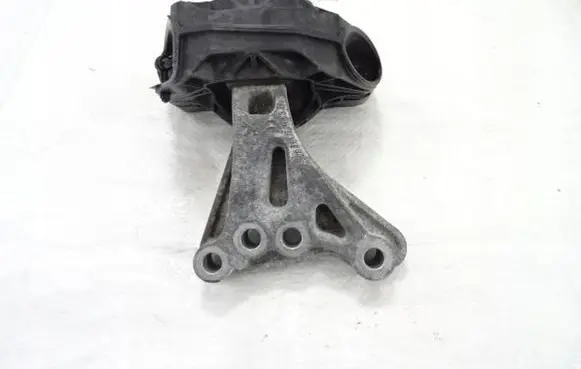 Citroen C3 Engine mount bracket 9676771080
