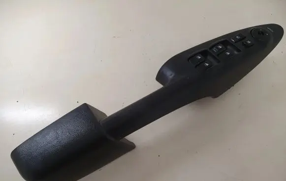 Hyundai Tucson JM Electric window control switch