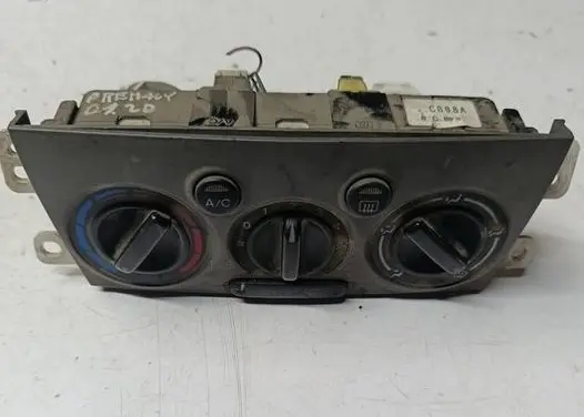 Mazda Premacy Climate control unit CB08A