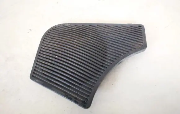 Side speaker trim/cover