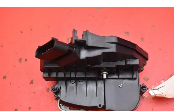Ford Grand C-MAX Front door lock AE8A5421813BH