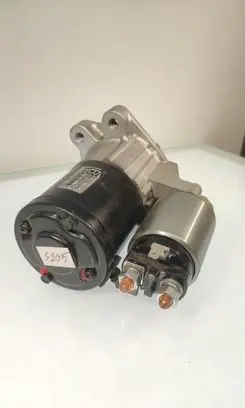 Mazda 2 Starter motor M0T32771 M000T32771 ZJ3818400