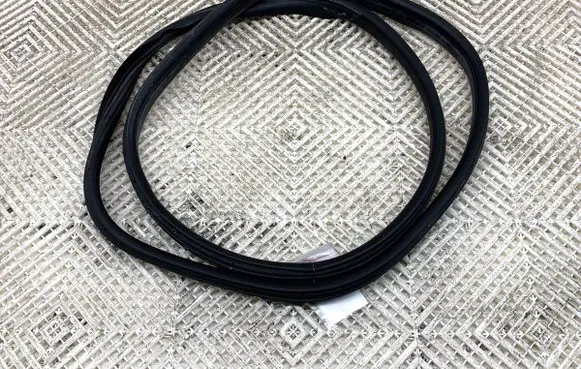 Ford Transit Courier Rubber seal front door (on door) 