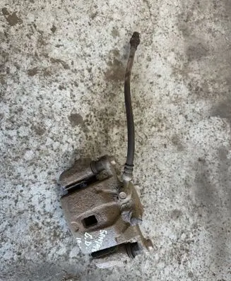 Hyundai Santa Fe Rear brake caliper