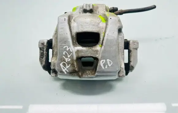 Audi A5 Sportback 8TA Front brake caliper