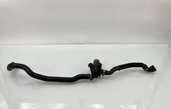 BMW 3 E90 E91 Coolant heater control valve 6928246 0392020097