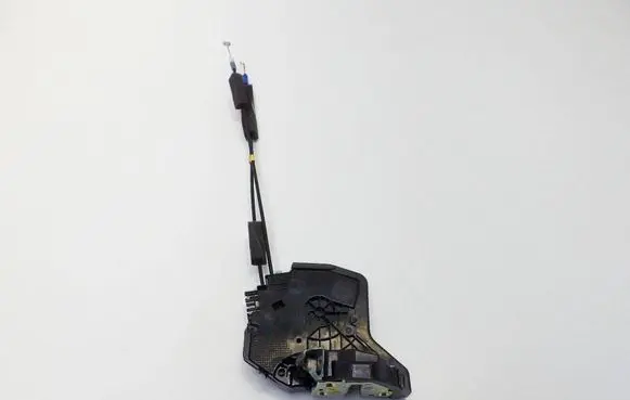 Honda Jazz IV GR Rear door lock N04-14120