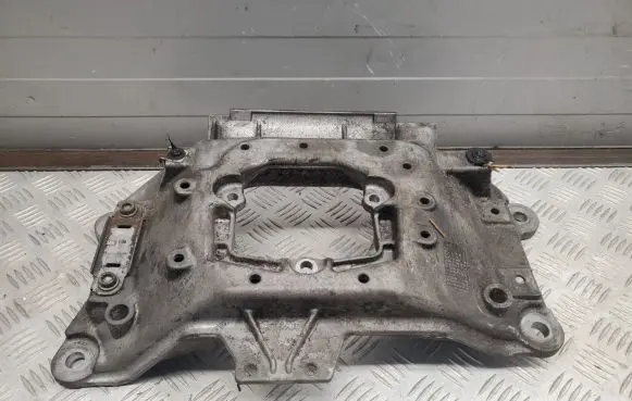 Audi A6 S6 C7 4G Gearbox mounting bracket 8K0399263BH