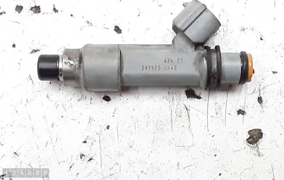 Suzuki SX4 Fuel injector 2975000540