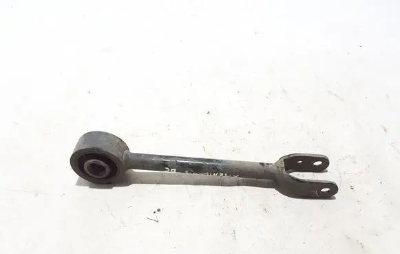 Nissan X-Trail T33 Rear upper control arm/wishbone 551106US0A