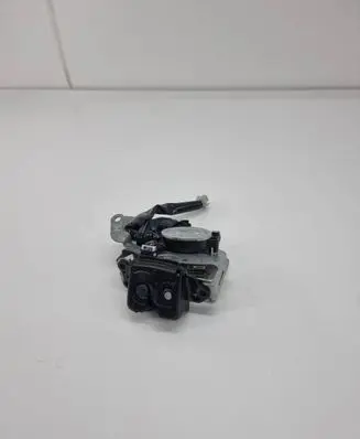 Lexus UX Tailgate/trunk/boot lock/catch/latch 1638000790