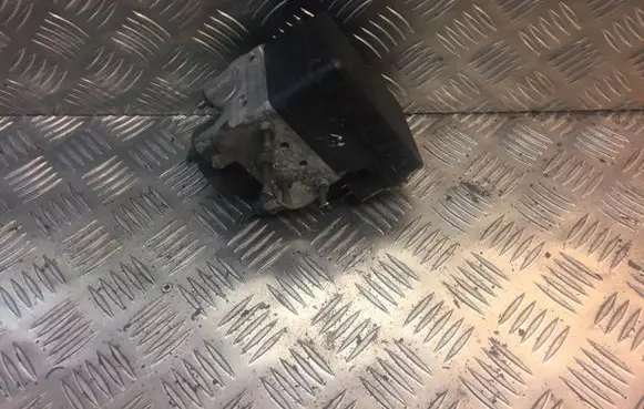 Toyota RAV 4 (XA20) ABS Pump 1338000020