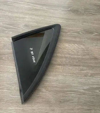 Ford Kuga III Rear vent window glass ESGDZV