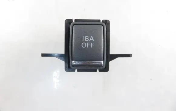Infiniti M Other switches/knobs/shifts