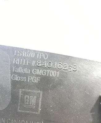 Chevrolet Camaro (B) pillar trim (top) 84016269