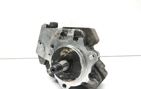 BMW X5 E70 Fuel injection high pressure pump 7798333 0445010146