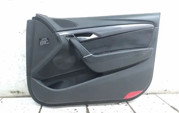 Hyundai i40 Front door card panel trim 823023ZMC0