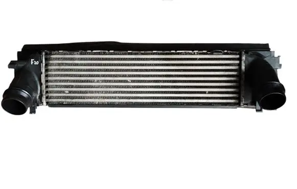 BMW 1 F20 F21 Intercooler radiator 17517600532 7600532 15272311