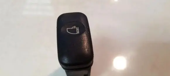 Other switches/knobs/shifts